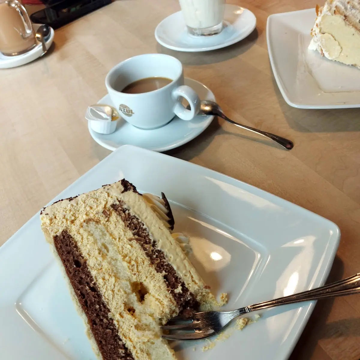 Super Bedienung, Hofcafe Bauernstuben im Ostland