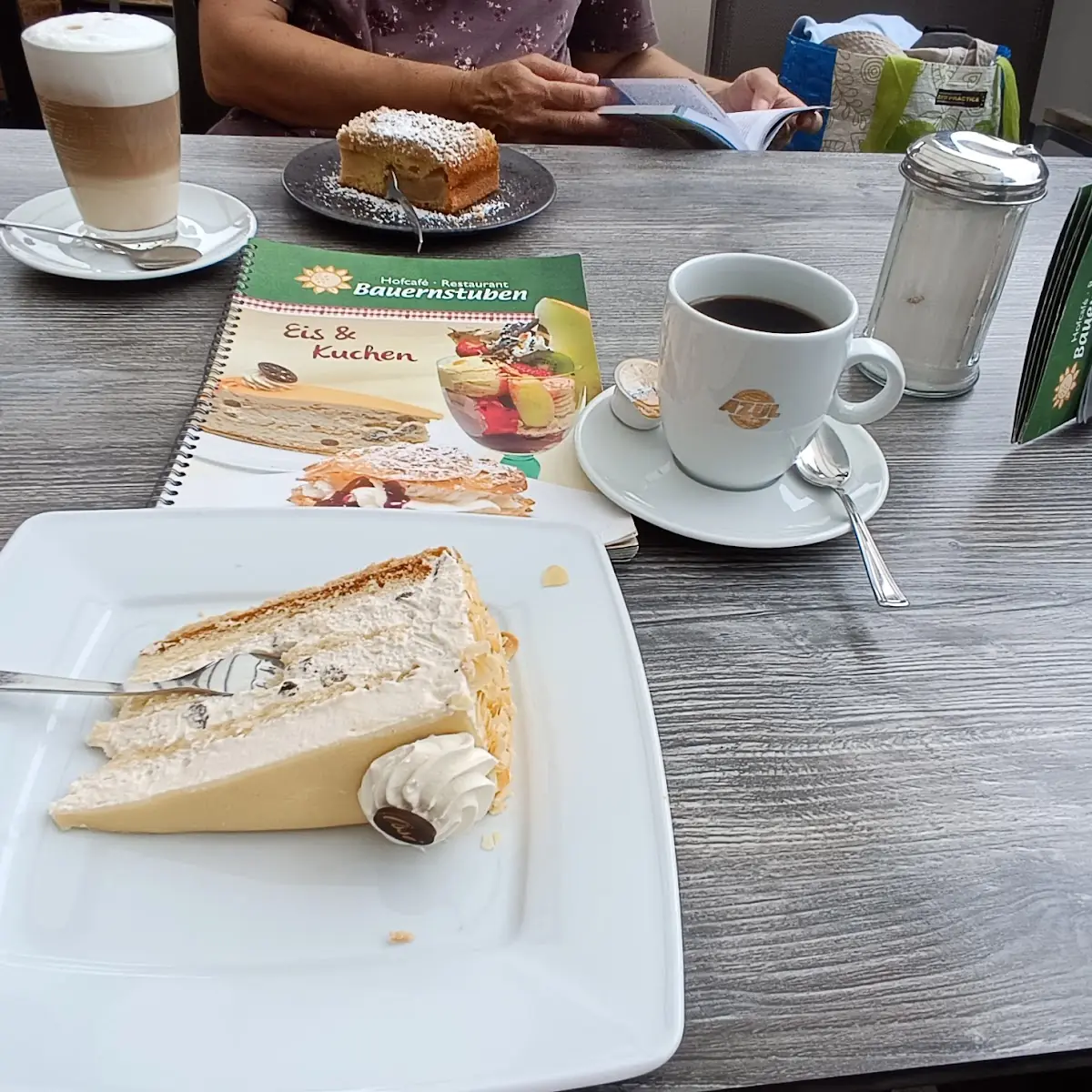Torte, Hofcafe Bauernstuben im Ostland