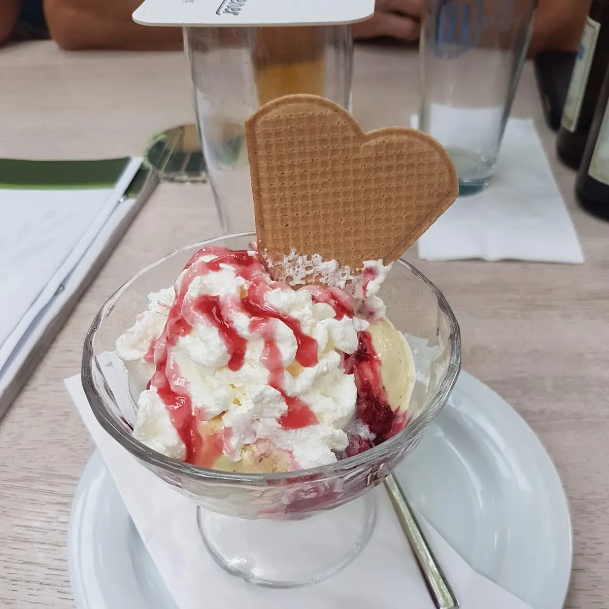 Gemischtes Eis