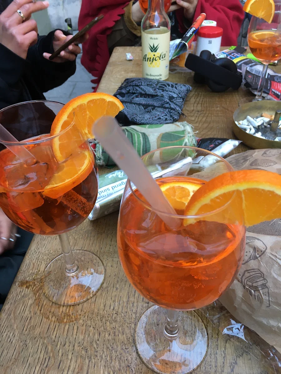 Aperol Spritz, VINYL Bar