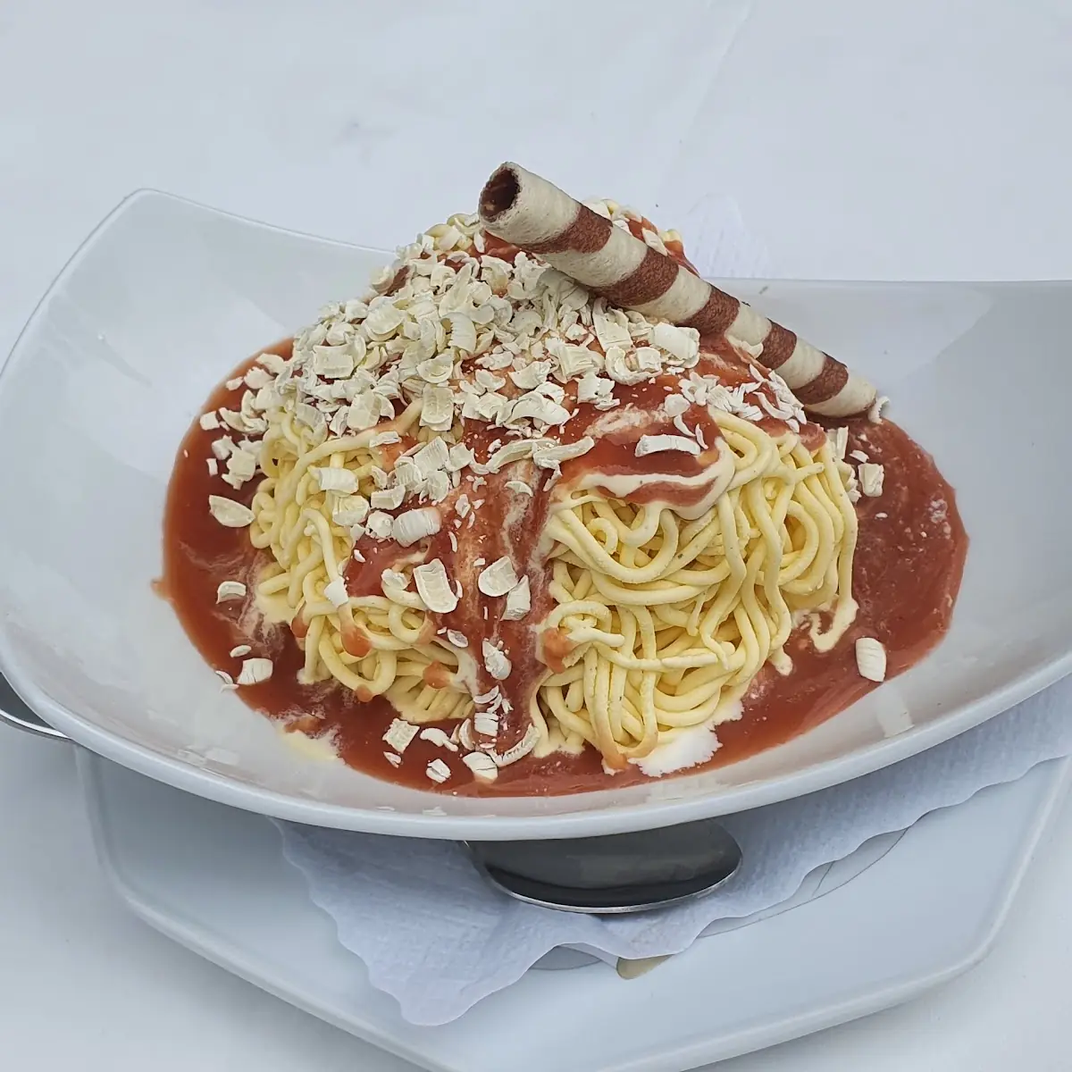 Spaghetti Eis