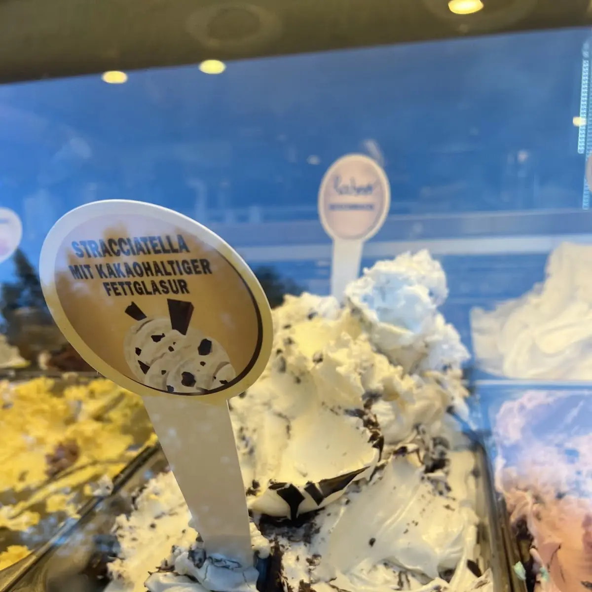 Stracciatella Eis
