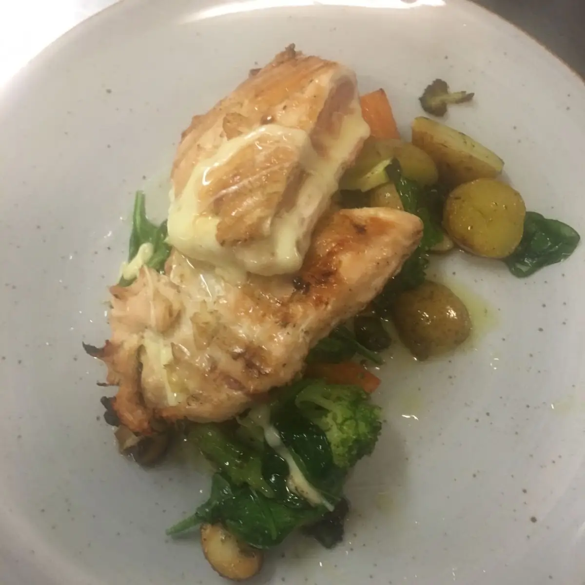 Zanderfilet Mit Babyspinat