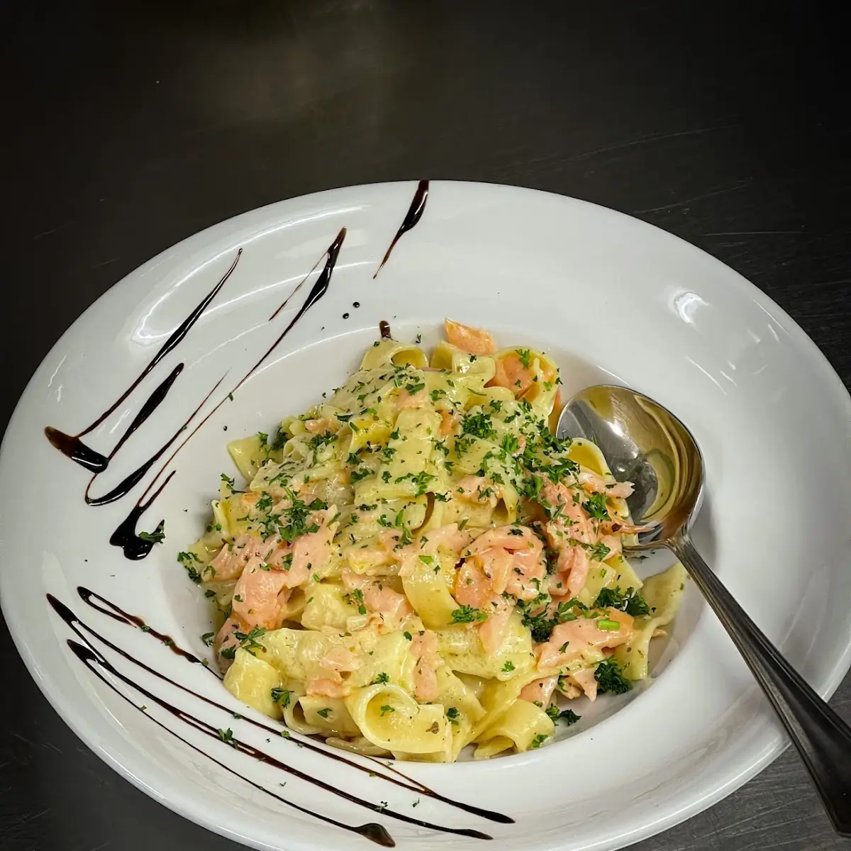 Highlights, Restaurant Grund