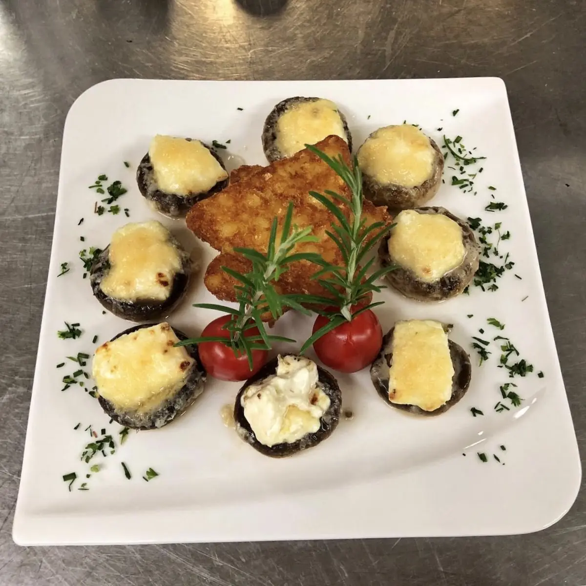 Highlights, Restaurant Grund