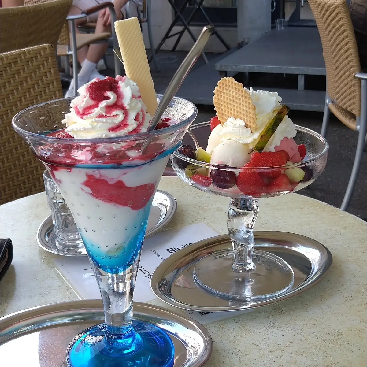 Früchte Becher