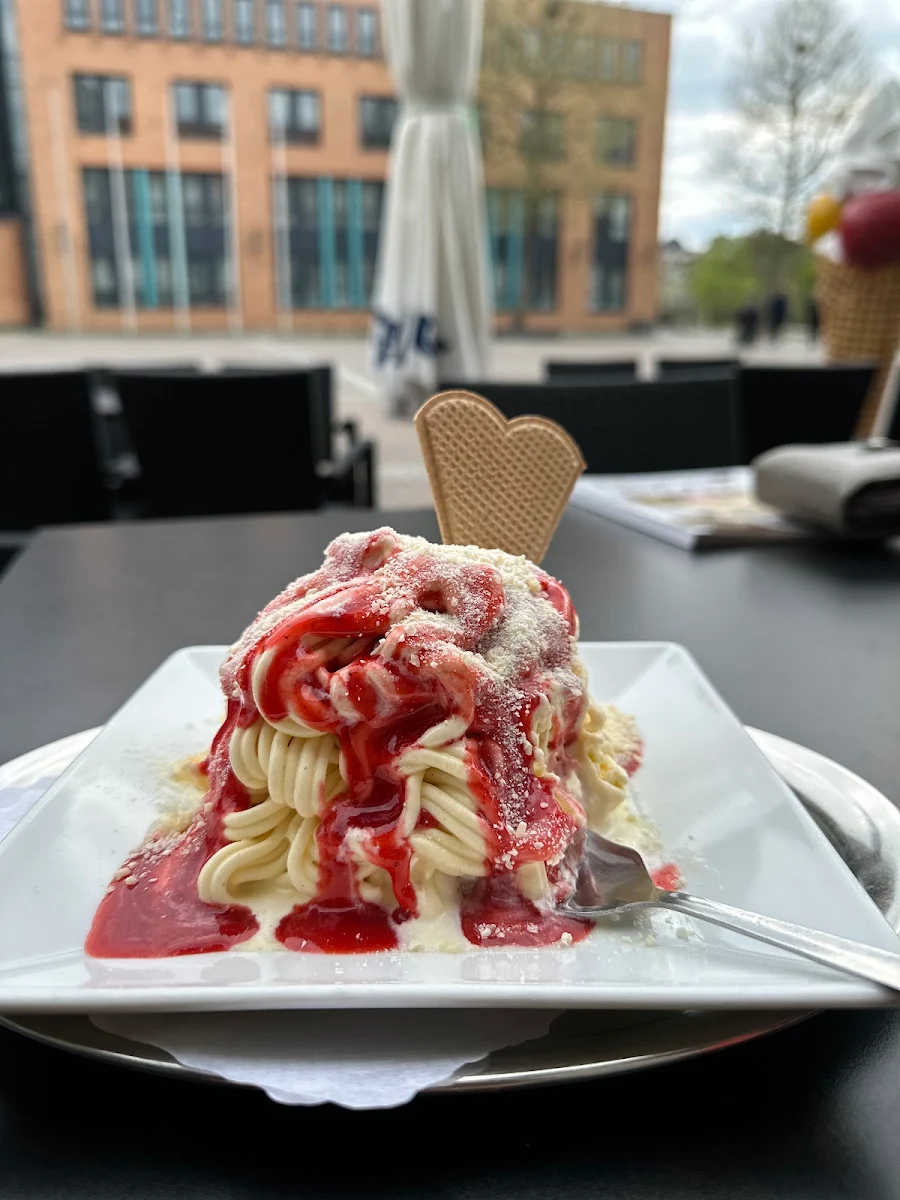 Spaghetti Eis