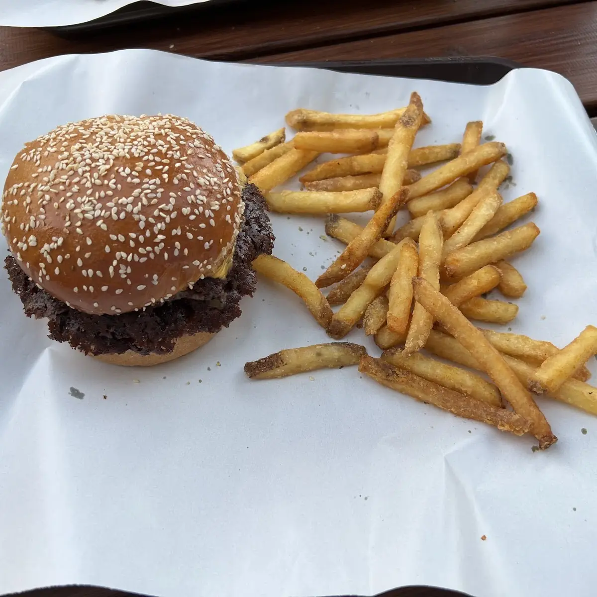 4 Cheeseburger Menü