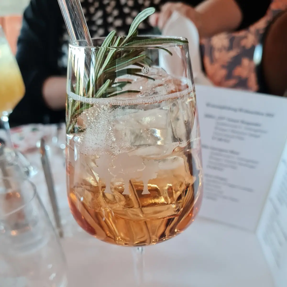 Apple and Rose, Restaurant Fasanerie im Romantik Hotel Waldschlösschen