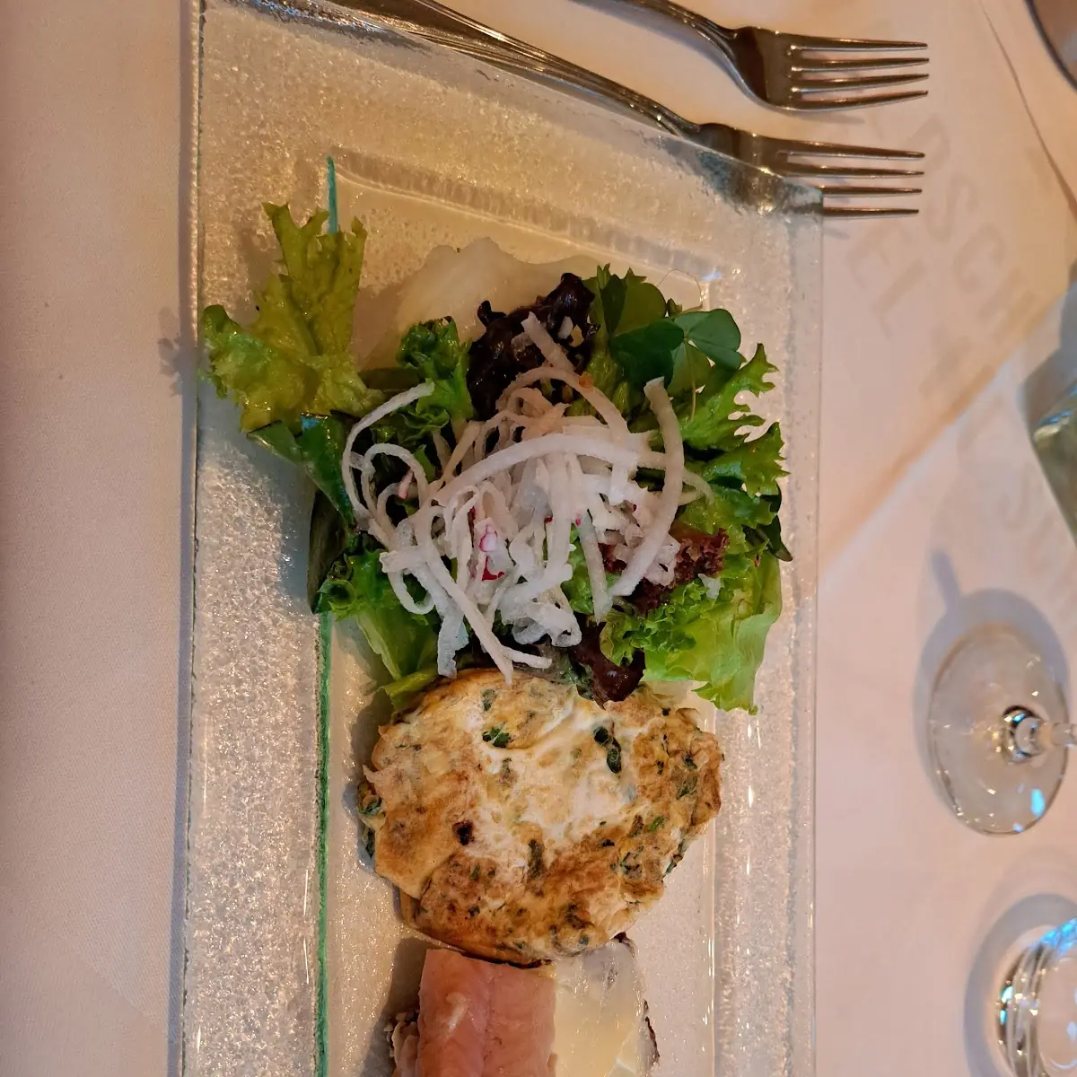 Vorspiel Mit Aal, Restaurant Fasanerie im Romantik Hotel Waldschlösschen