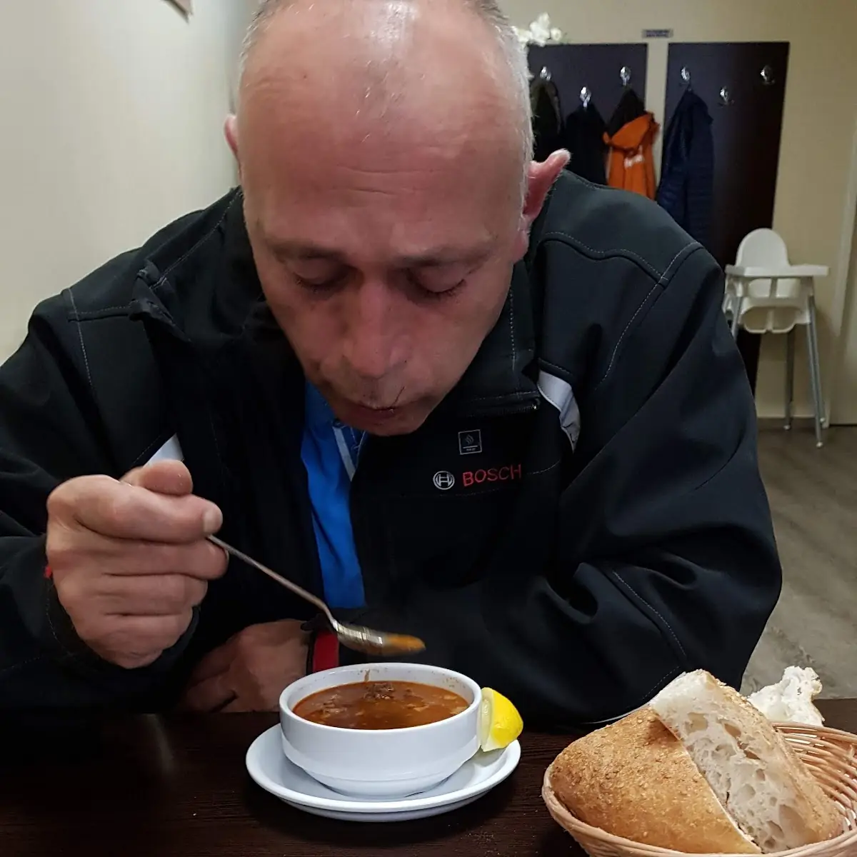 Fleischsuppe