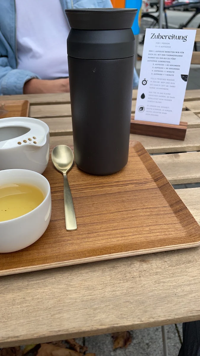 Oolong Tee