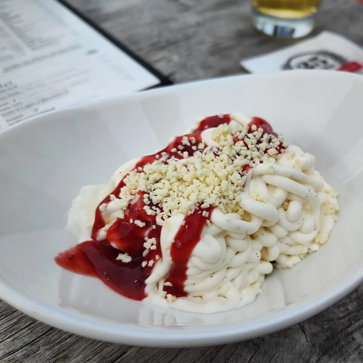Spaghetti Eis