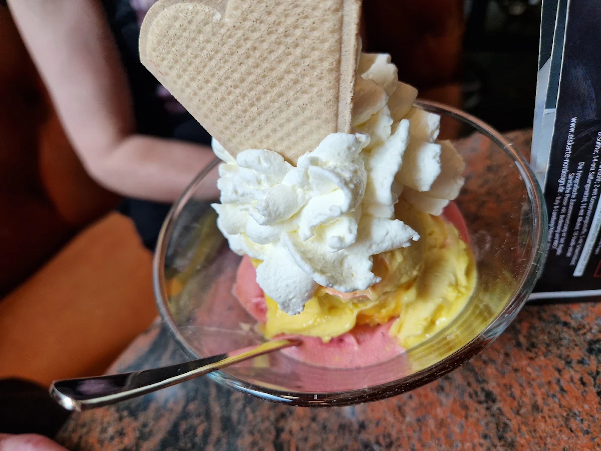Mango - Himbeer - Eis