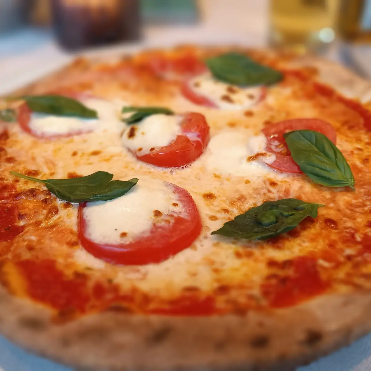 Pizza Caprese
