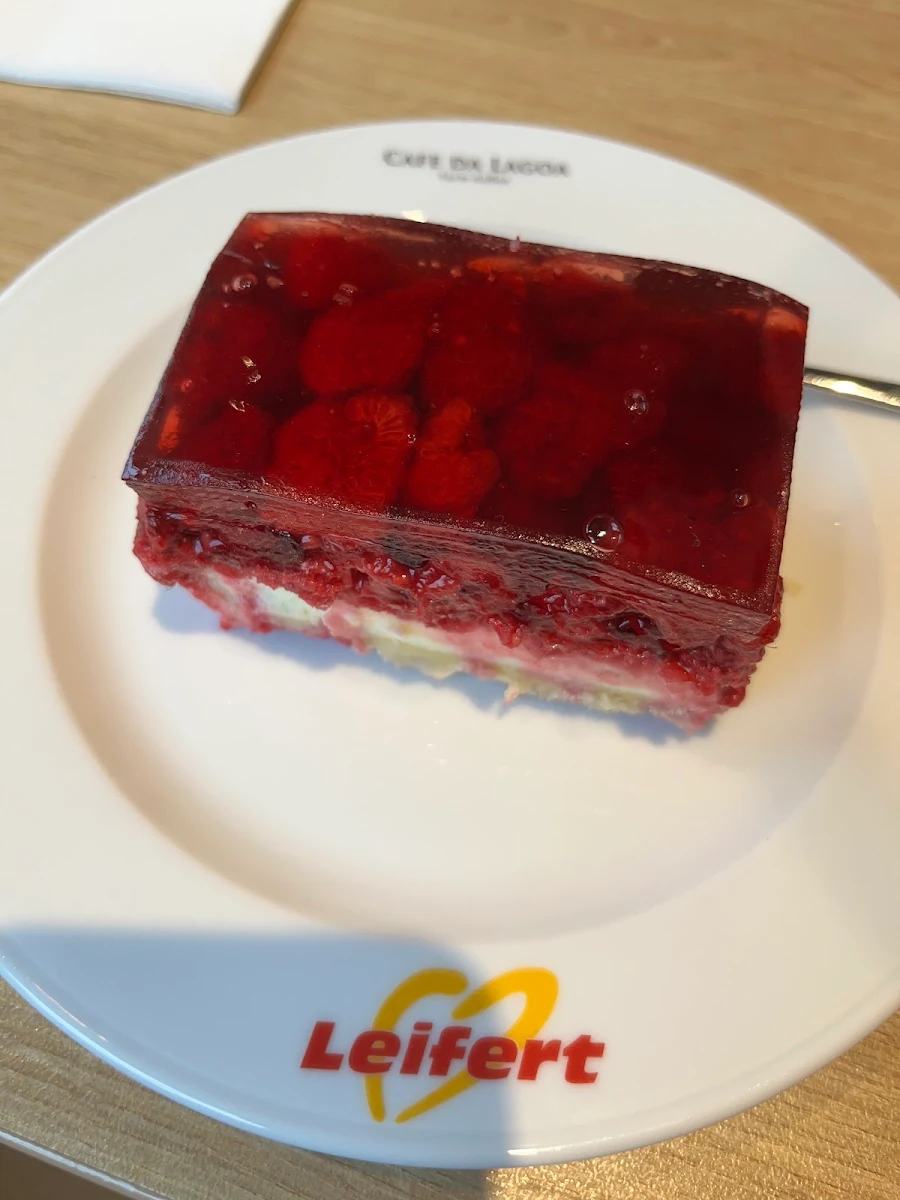 Himbeerschnitte