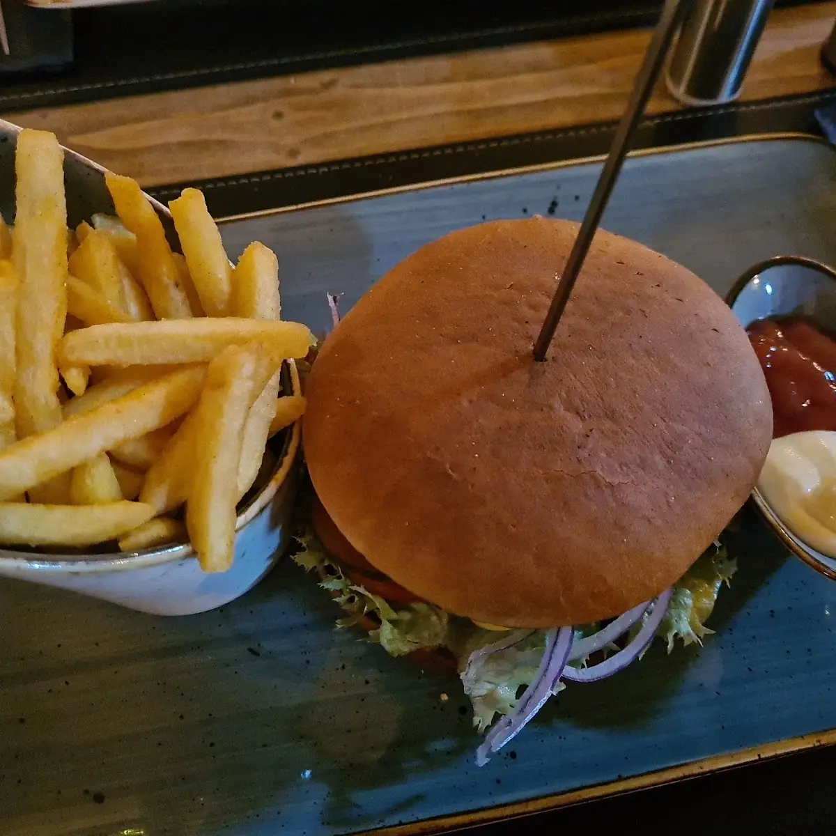 Bacon Cheeseburger, Piatto Restaurant & Grill