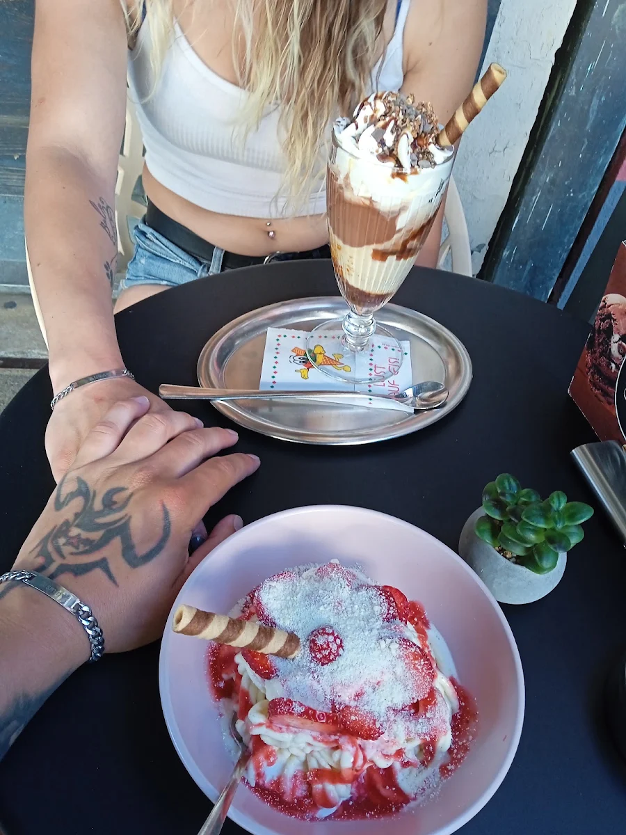 Highlights, Gelateria Caffé Corso