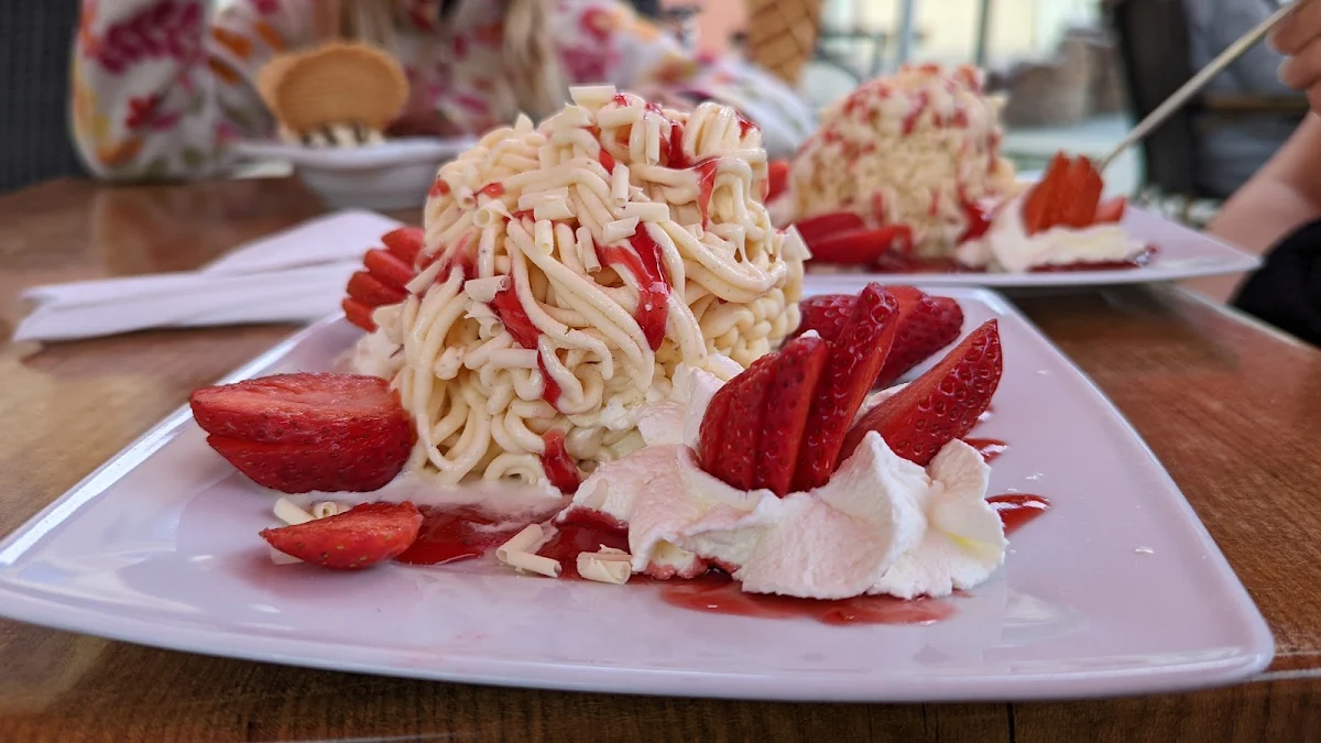Spaghetti Eis