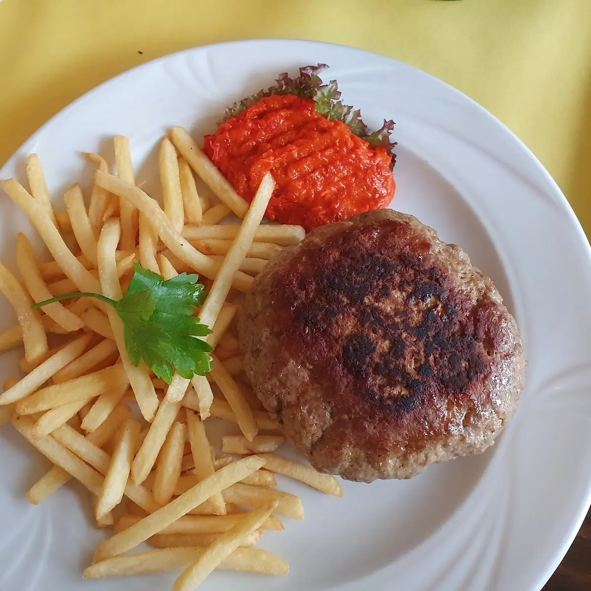 Hacksteak Mit Pommes Frites