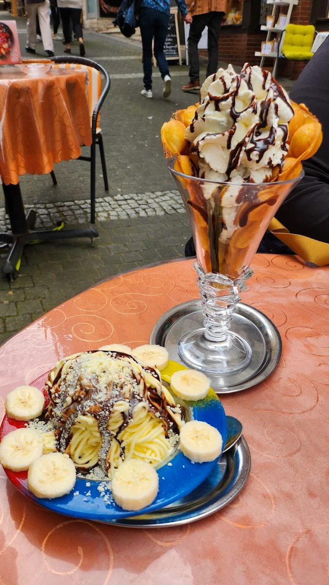 Highlights, Eiscafé Dolomiten, Echtes italienisches Eis seit 50 Jahren aus den Dolomiten