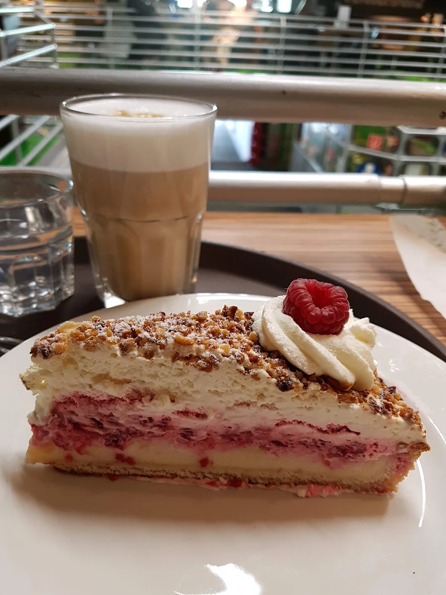 Highlights, Café Grün