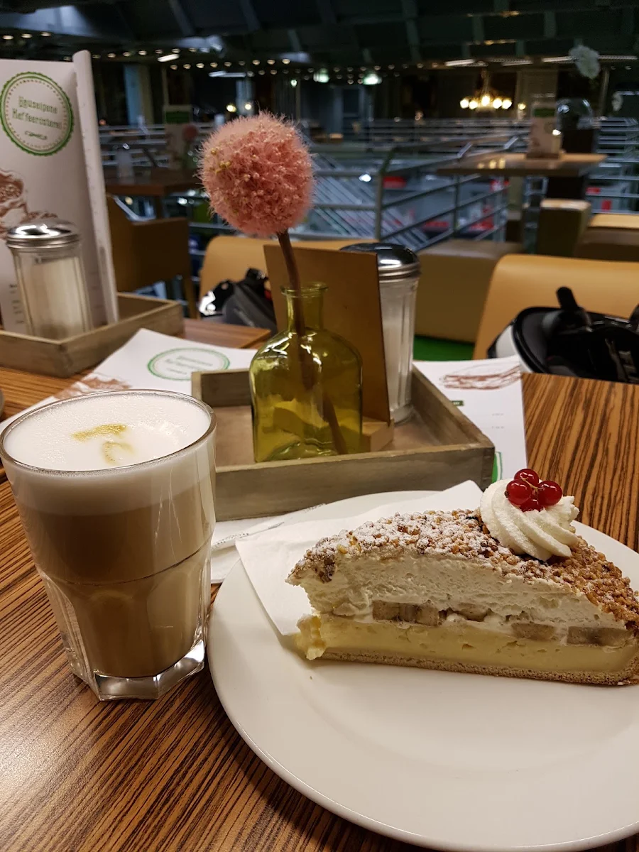 Highlights, Café Grün