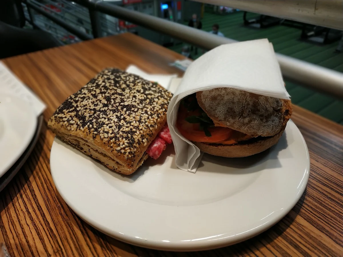 Humus Sandwich, Café Grün