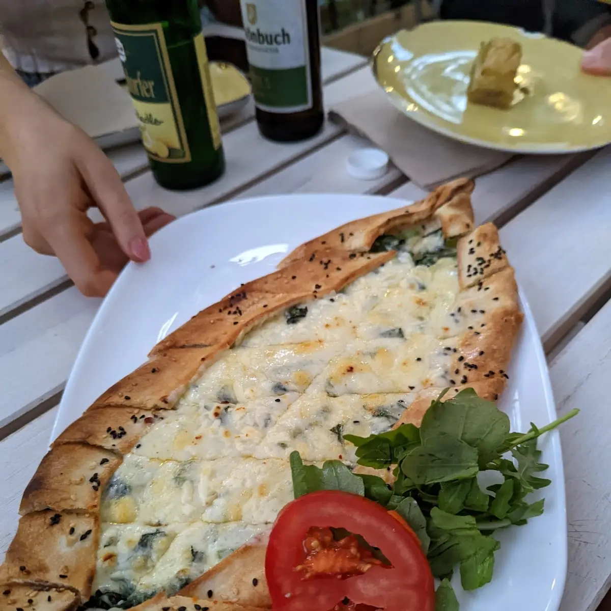 Pide Spinat