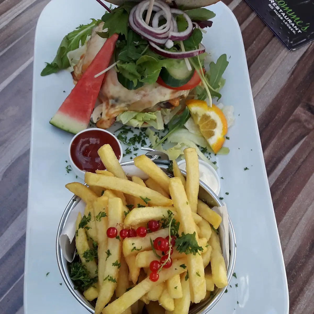 Cheeseburgermenü