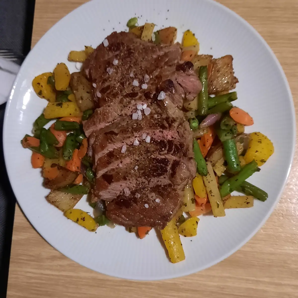 Gemüse Mit Roastbeef, Siedlerkrug