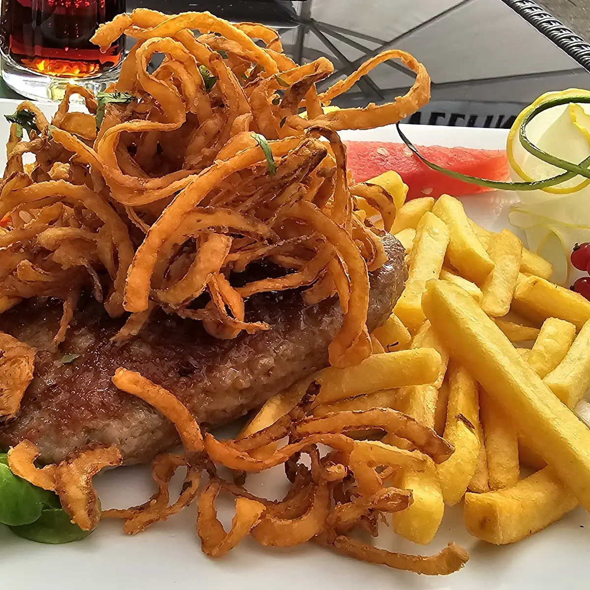 Hacksteak, Mikos Restaurant