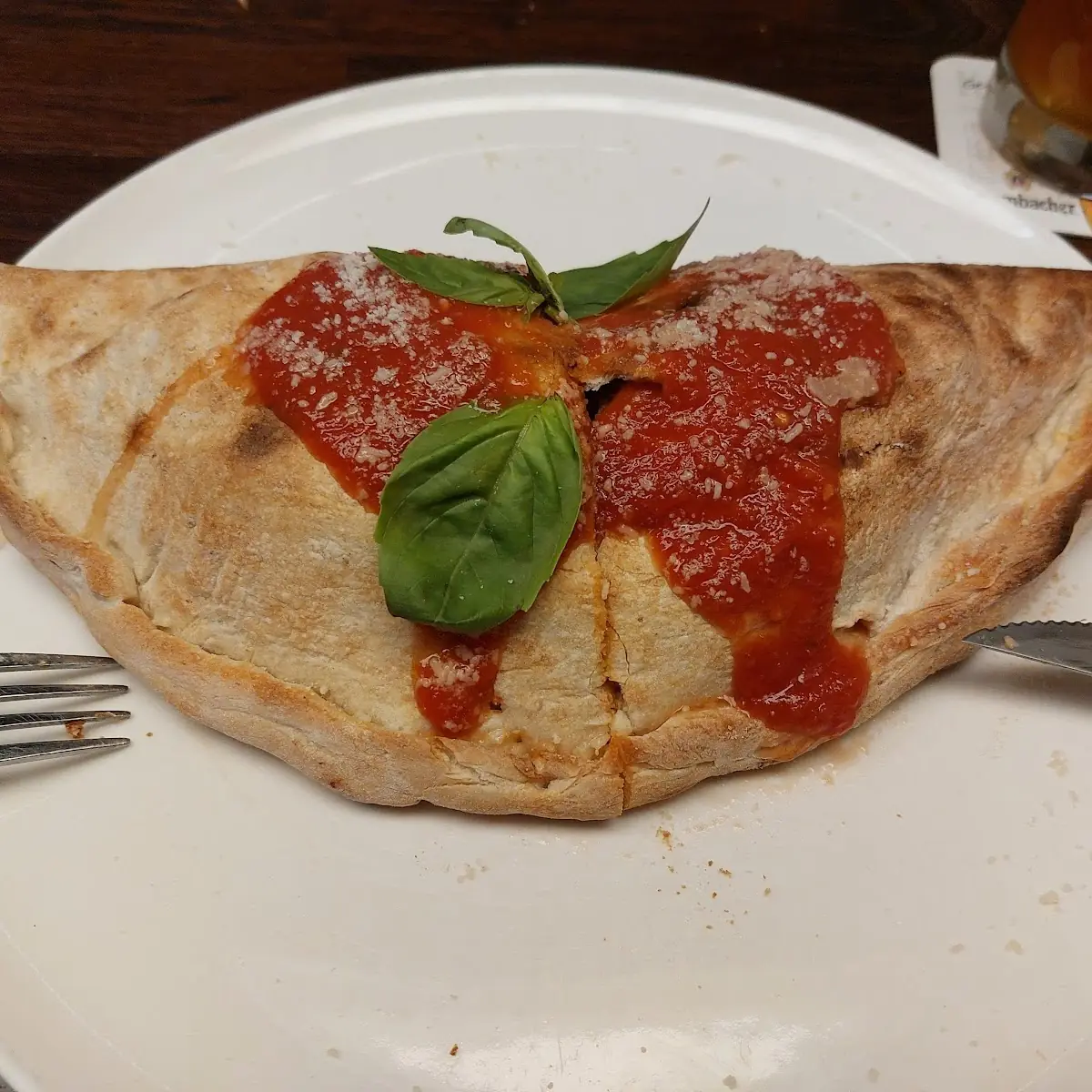 Pizza Calzone, MIO Bistro Caffé Gelato Sylt