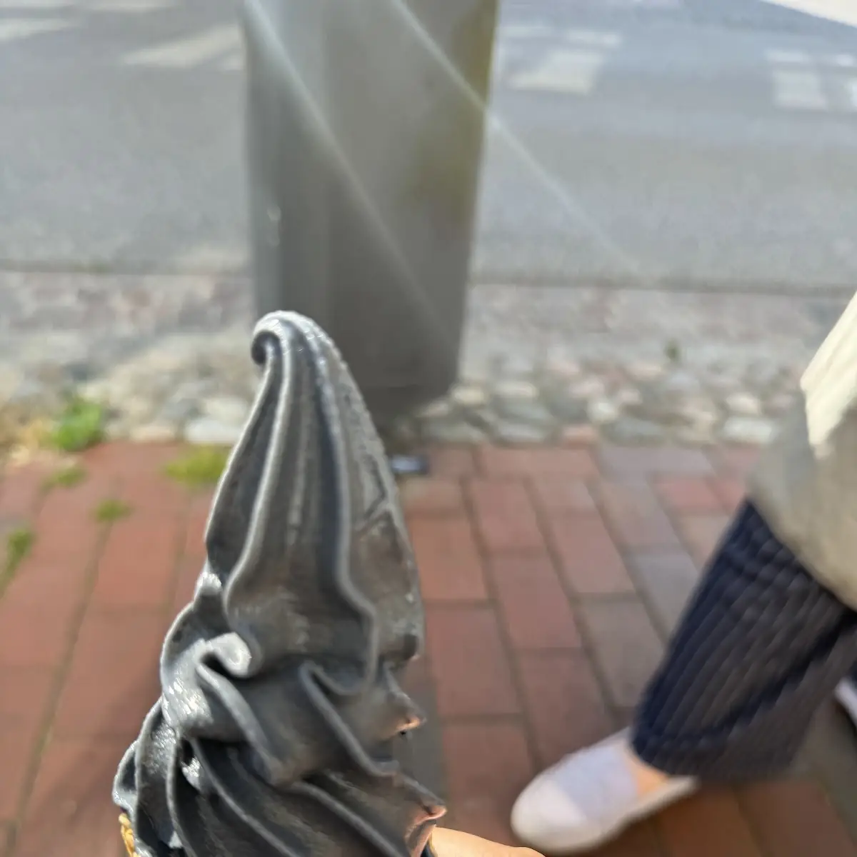 Schwarzes Vanilleeis
