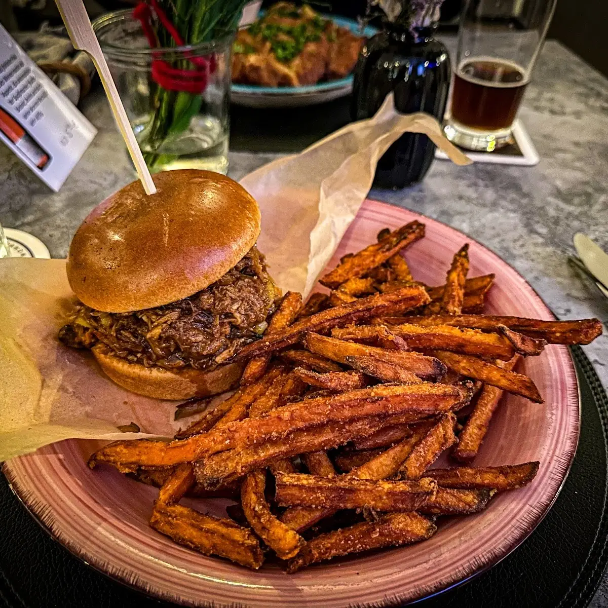 Pulled Pork Burger