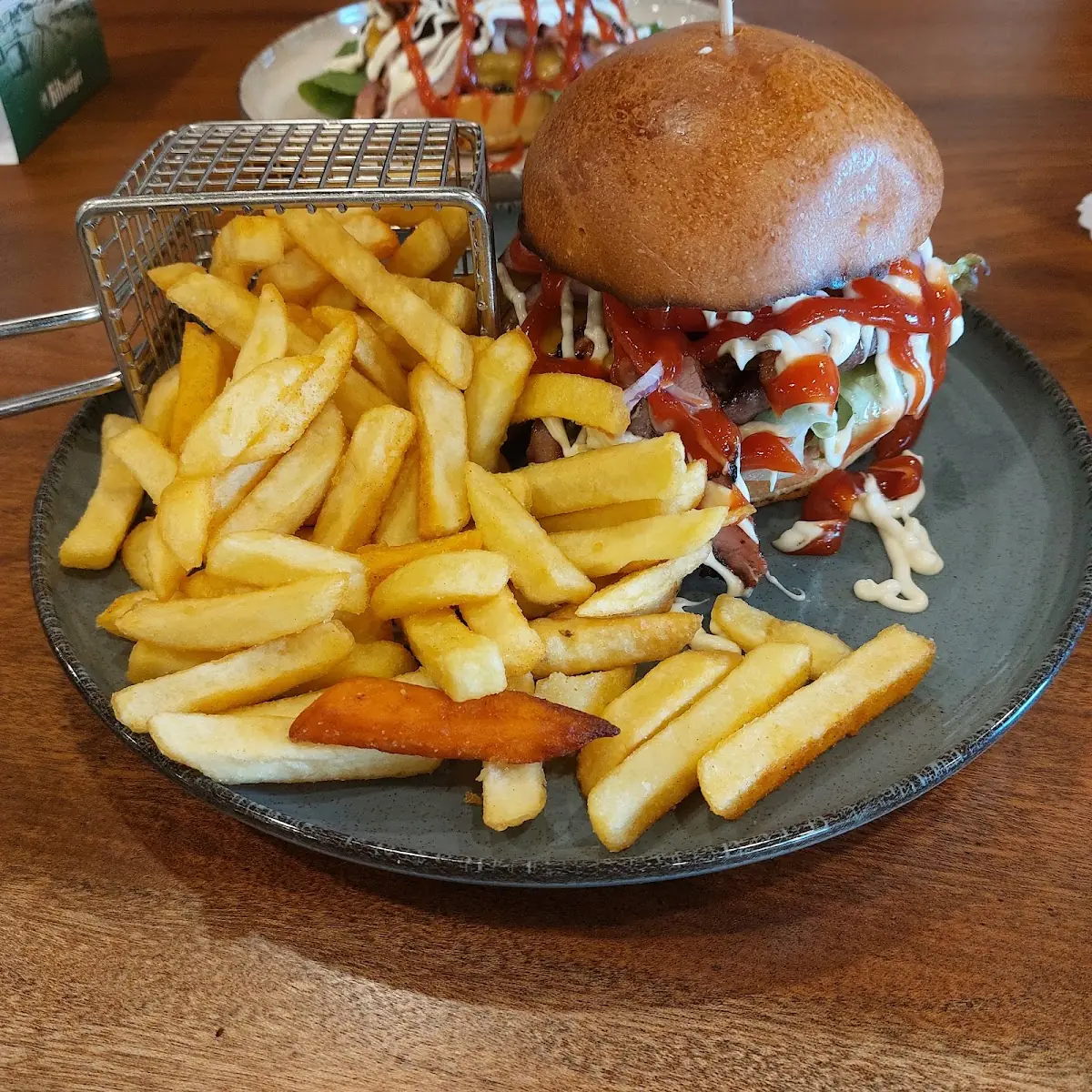 Baconburger, FERO Restaurant & Grill