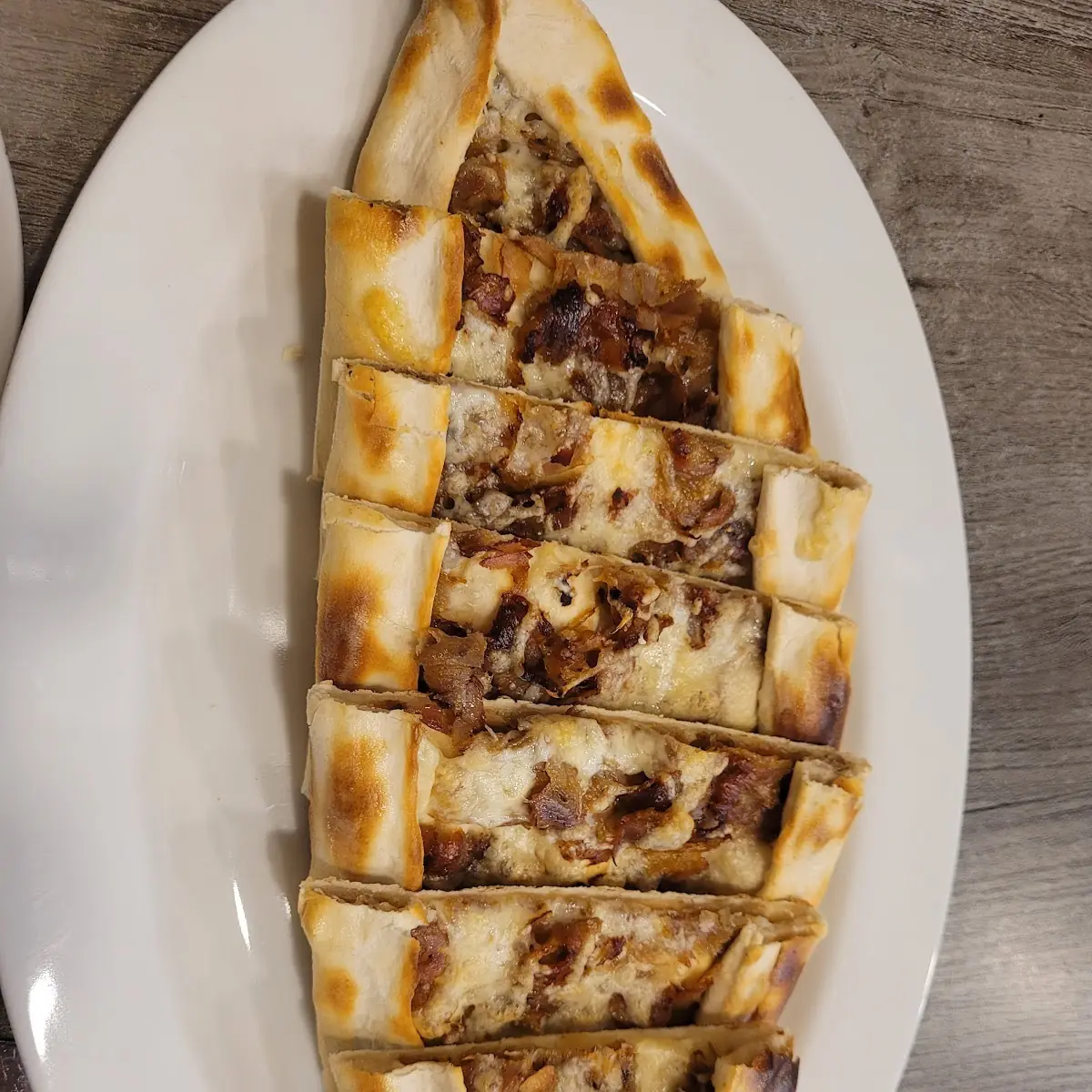 Pide Hackfleisch, Main Döner & Falafel