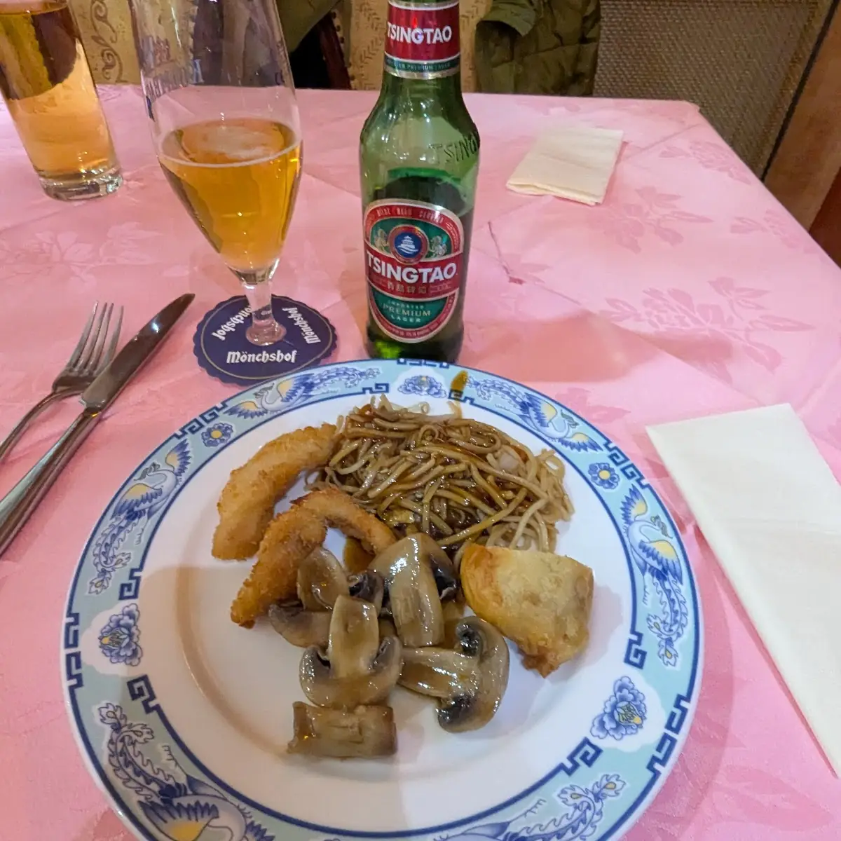 Buffet, Asien-Perle