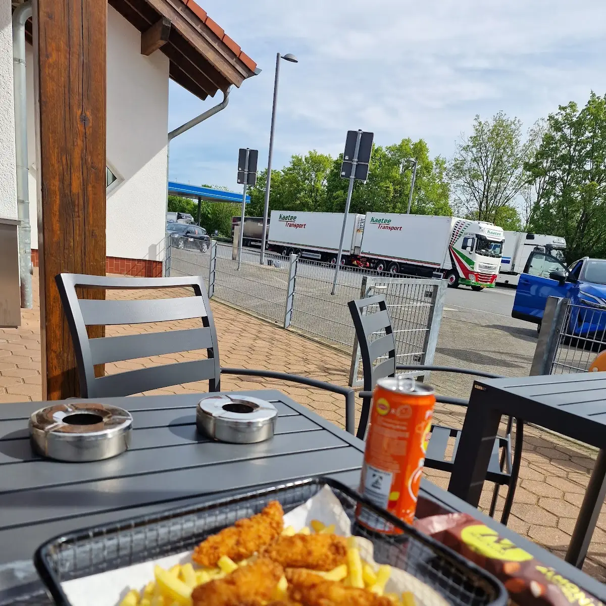 Fish and Chips, Coffee Fellows - Kaffee, Bagels, Frühstück
