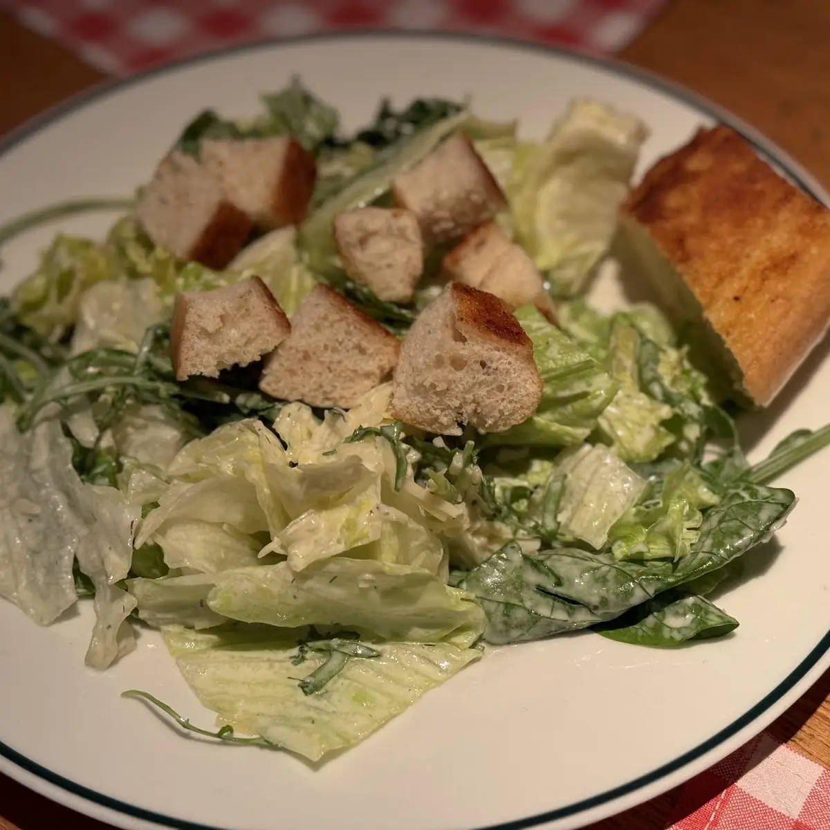Caesar Salat