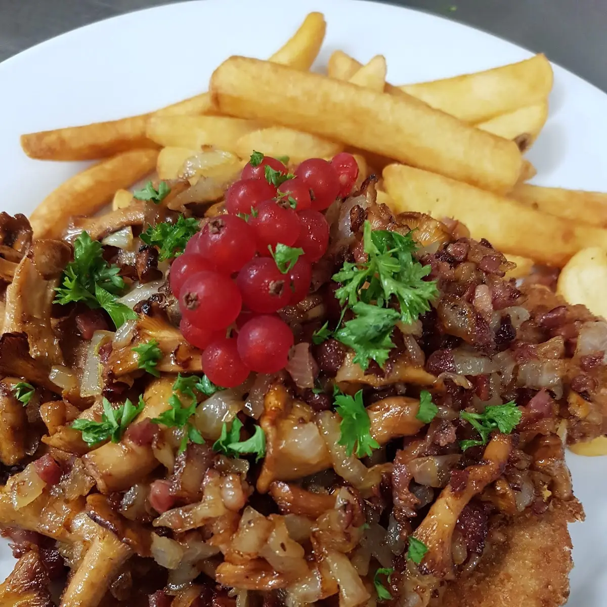 Schnitzel Mit Pfifferlinge, Zur Sonne