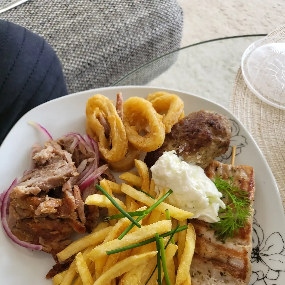 Highlights, Restaurant Trachtenheim