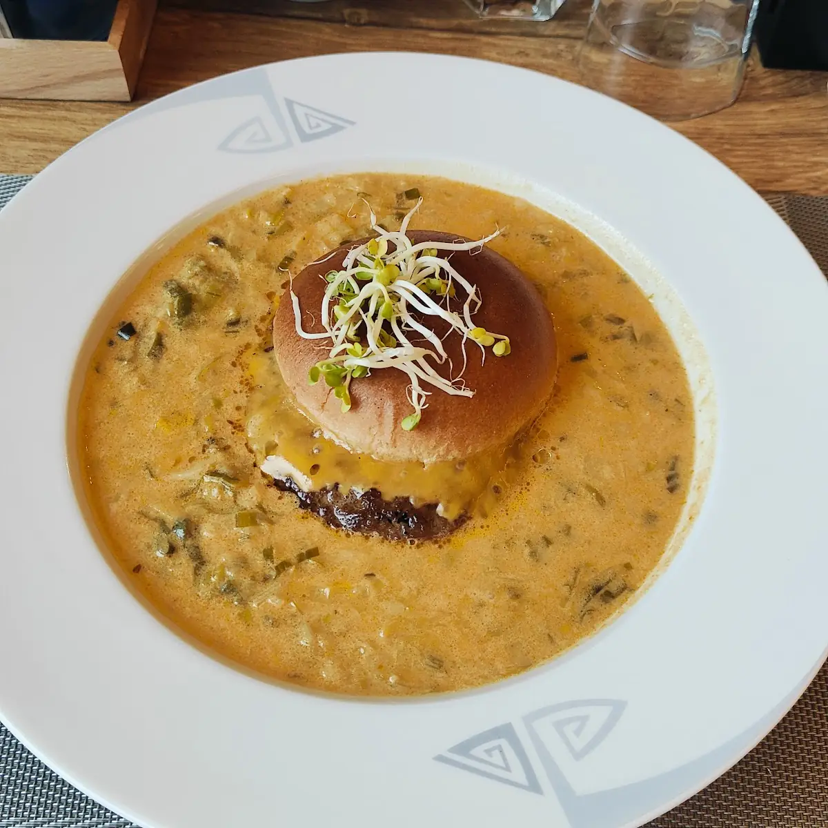 Cheeseburger Suppe