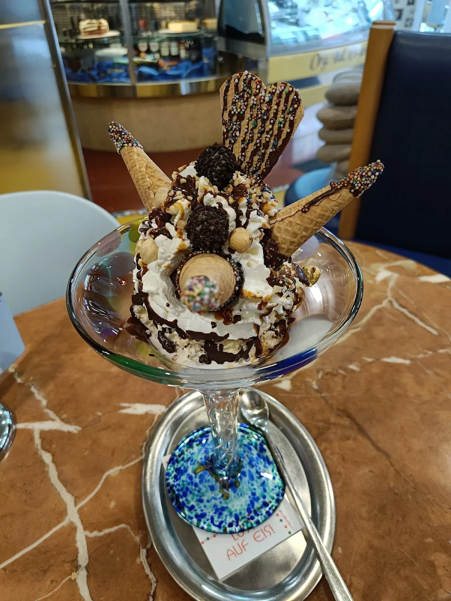 Geburtstags Eis, Eiscafé San Marco