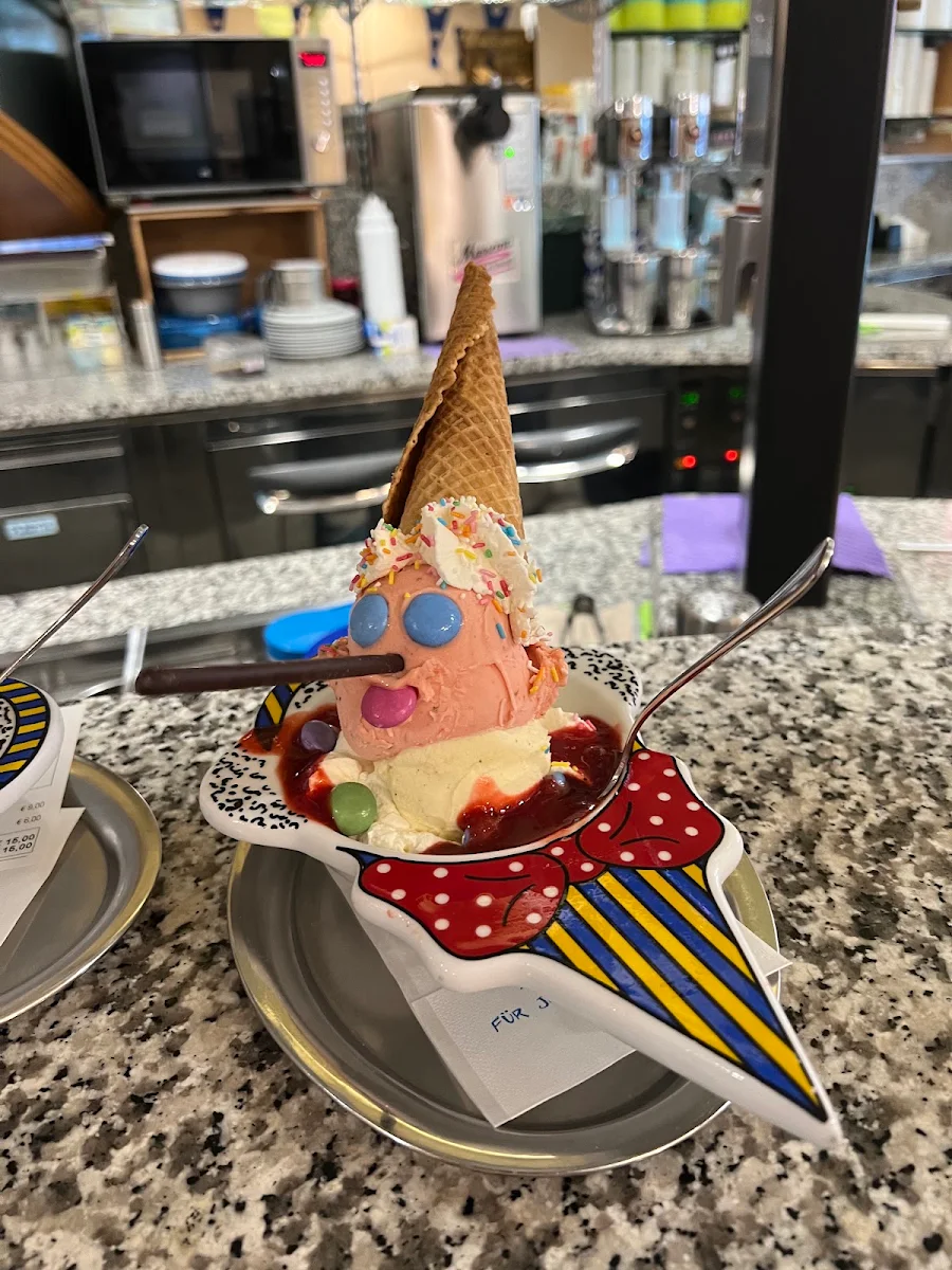 Highlights, Eiscafé San Marco