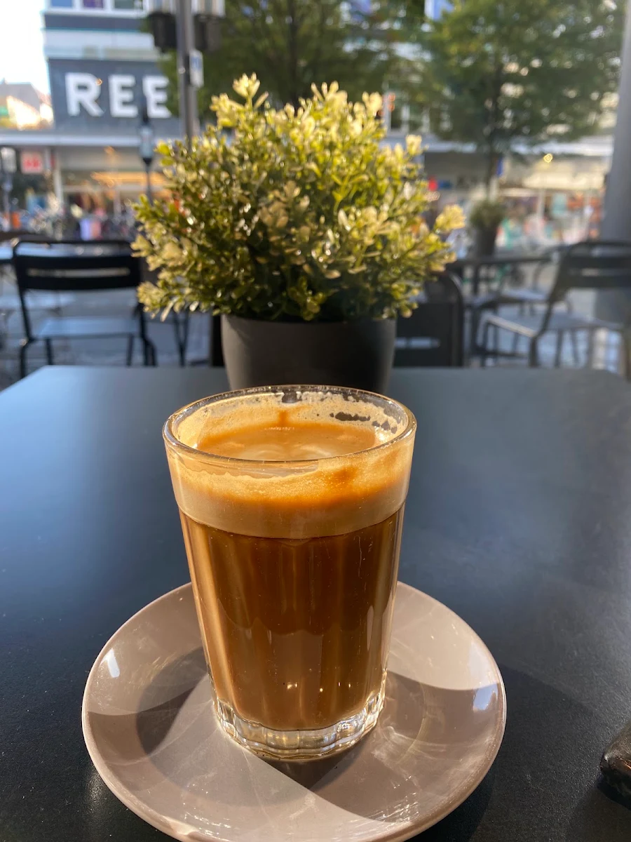 Flat White