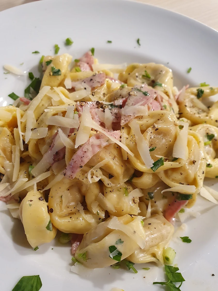 Tortellini Alla Panna, Vereinsheim Zur alten Papierfabrik
