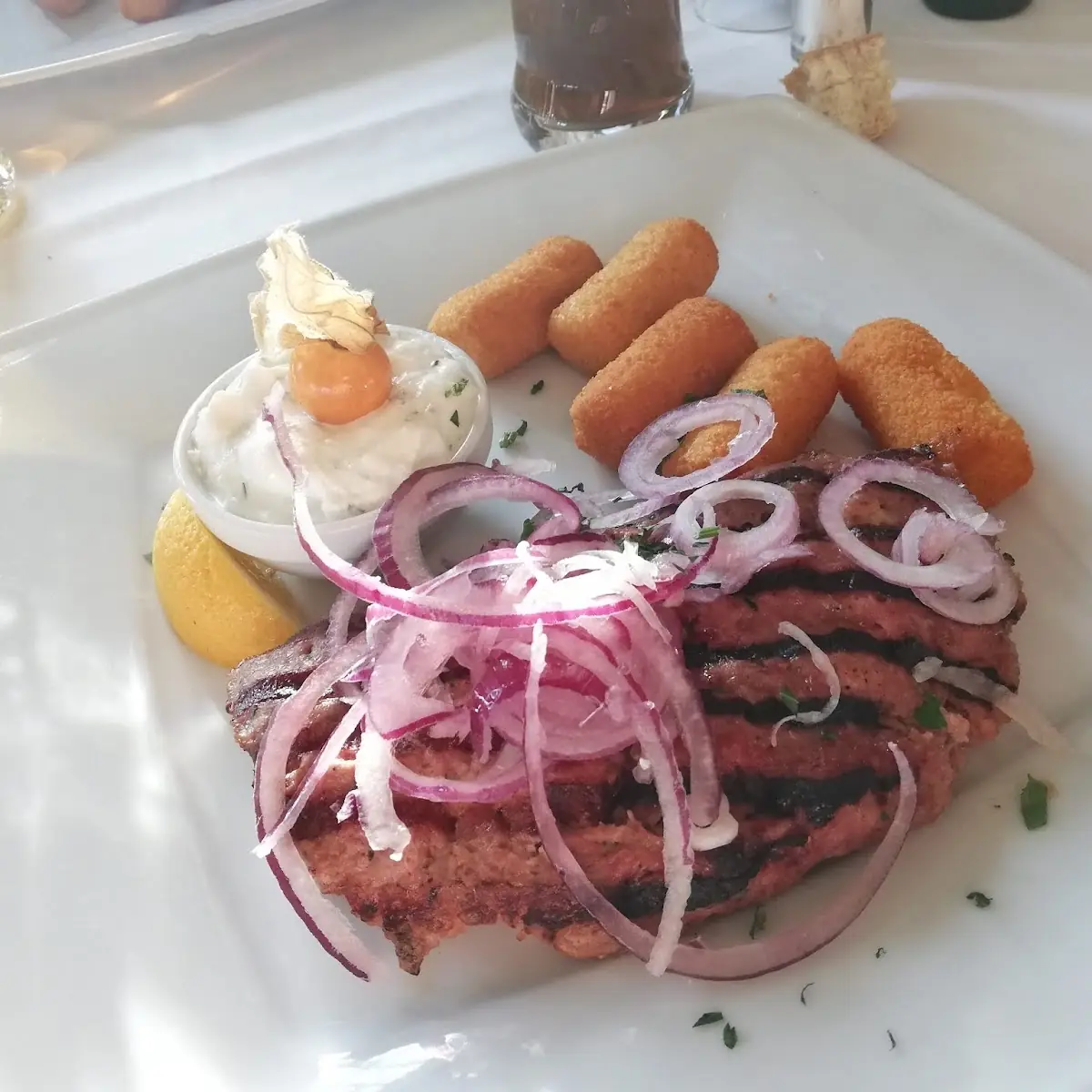 Bifteki