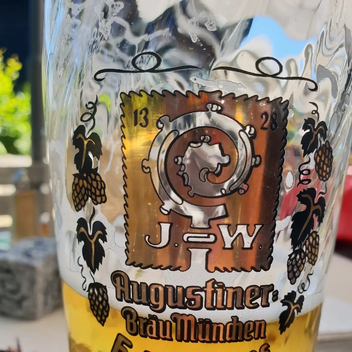 Augustiner Hell