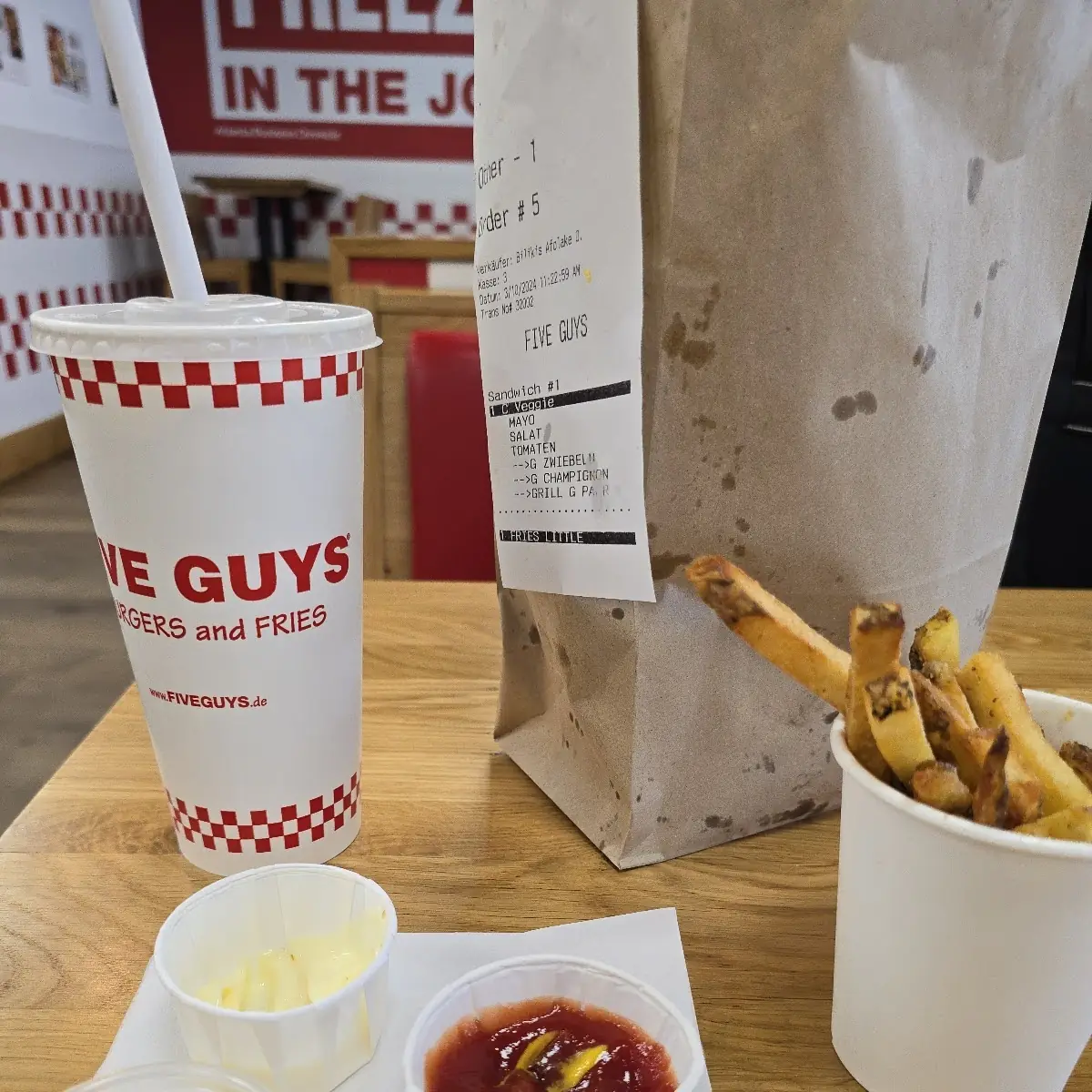 Five Guys Style